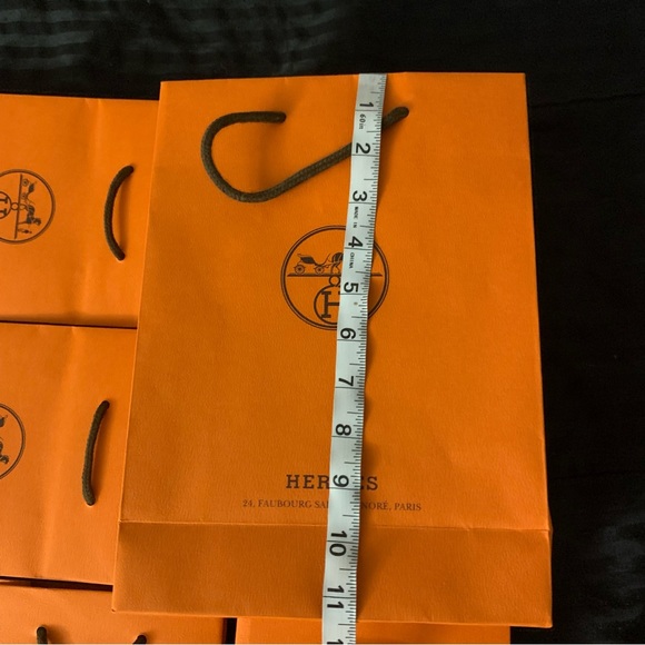 Lot of Hermés shopping bags. 2 sizes. - Picture 4 of 5